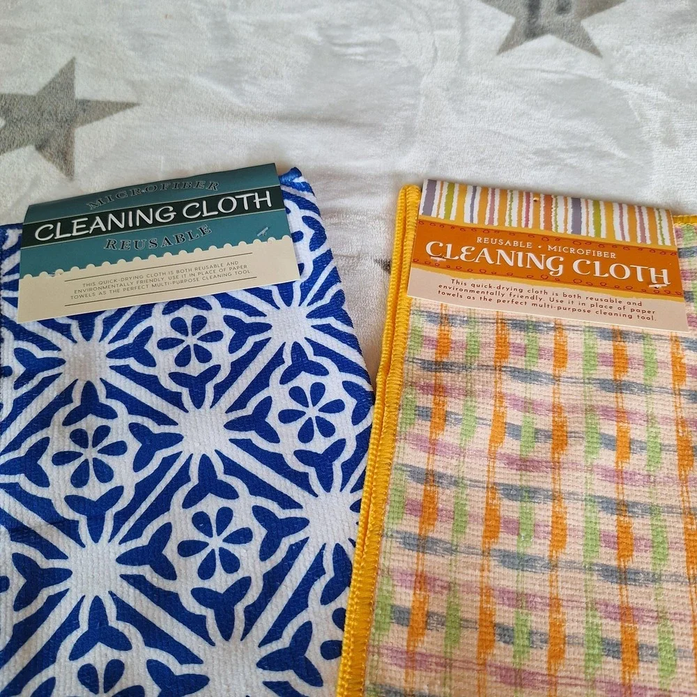 Set of 2 Reusable Microfiber Cleaning Cloth St.‎ Joseph's Indian School